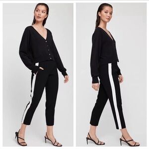 Aritzia Wilfred Crepe Side Tuxedo Stripe Pull On Pants Black Ankle Sz 4 Like New
